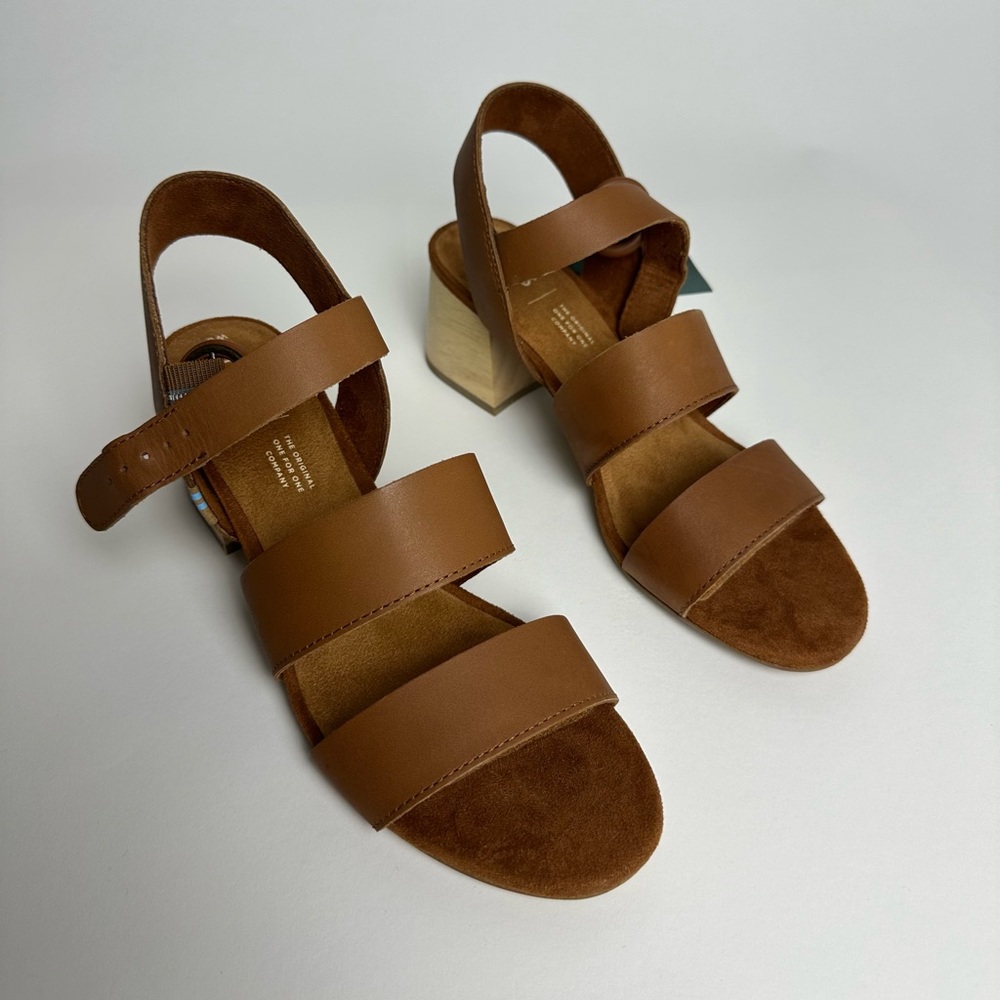 TOMS Women’s Grace Tan Leather Sandals